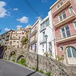 Awesome Home In Scilla With Kitchen