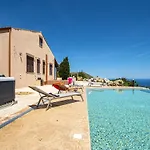 Villa Azuria Con Piscina Privata Vista Mare