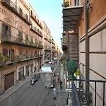 Iflat Al Vicolo Del Centro