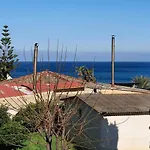 Spacious Apartment With Sea View In Alcamo 180 M²