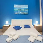 Nana Rooms