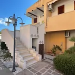 Appartamento Con Giardino A Due Passi Dal Mare.
