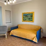 Acicastello House