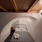 Ursinorooms2