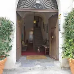 Charming Mezzanine Flat In Palermo Centre
