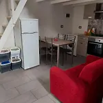 Anna'S Residence
