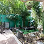 Zurria Elegant Apartment With Exclusive Garden