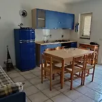 Sikania House