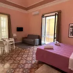 Faraone Apartments