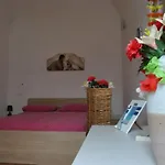 Un Passo Dal Mare