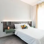 Panoramic Private Parking Elegant Apartment