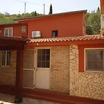 Casa Vacanze Villa Angela Con Piscina House Country Per 8 Persone