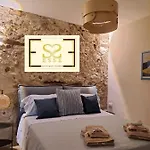 Esse Boutique Homes