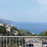Casa Carmela Panoramic Center Apartment