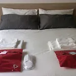 Sylvia Home Trapani Apt And Rooms With Kitchenette