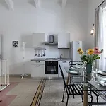 Villa Giulia Cozy Apartment X6