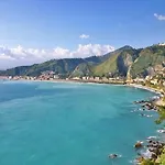 Roberto House Beach - Taormina Mare
