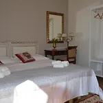Uzeda, Doppia Con Bagno Privato
