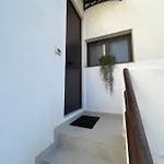 Sikelia Apartment