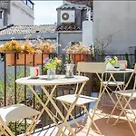 Albachiara Guesthouse
