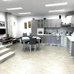 Le Mandorle Apartment