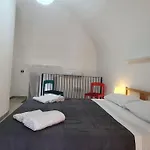 Castello Ursino House