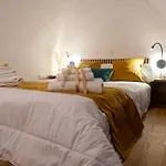 Teama House - Appartamento In Centro - Politeama