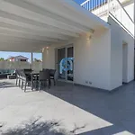 Villa 9 Posti Letto Con Piscina Privata