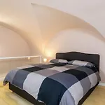 Home Suite14