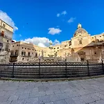 Balat City By Holiday World