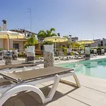 Small Luxury Apartments Pool And Sea View - Stella Del Mare