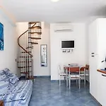 Casa Greta A Due Passi Dal Mare