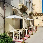 Re Federico Boutique Hotel