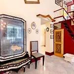 La Dimora Del Conte, Immersa Nel Verde In Centro Citta