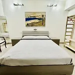 San Lorenzo Room
