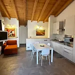 Coast House Sweet