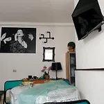 La Casa Di Frida Catania