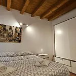 Lumilo House