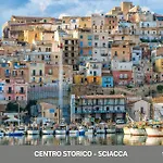 !!! 10 Min Dalla Spiaggia !!! - Nucci Guest House
