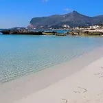 Favignana Lido Burrone - Appartamento Sul Mare