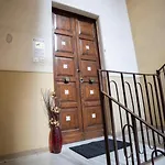 Shr-Sicily Holiday Rooms