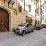 Maqueda Apartment By Wonderful Italy