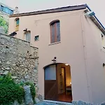 Serendipity Apartment