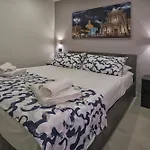 Vicolo 4 Apartment