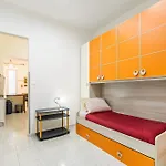 Corso Dei Mille Railway Apartment