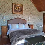 Portland Manor