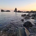 Le Dimore Del Corso Ad Acireale, Fra Catania, Taormina, Il Mare E L'Etna