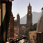 Arco Di Bonello Cattedrale