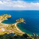 Teo House Beach