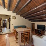 Large Historic Apt In Palermo